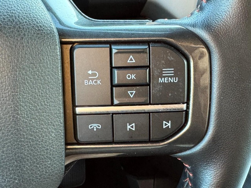 Ford Expedition Vehicle Full-screen Gallery Image 22