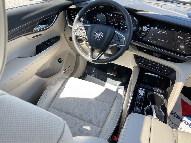Buick Envision Vehicle Image 13