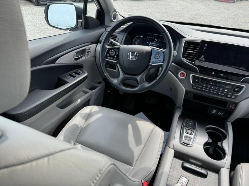 Honda Pilot Vehicle Image 15