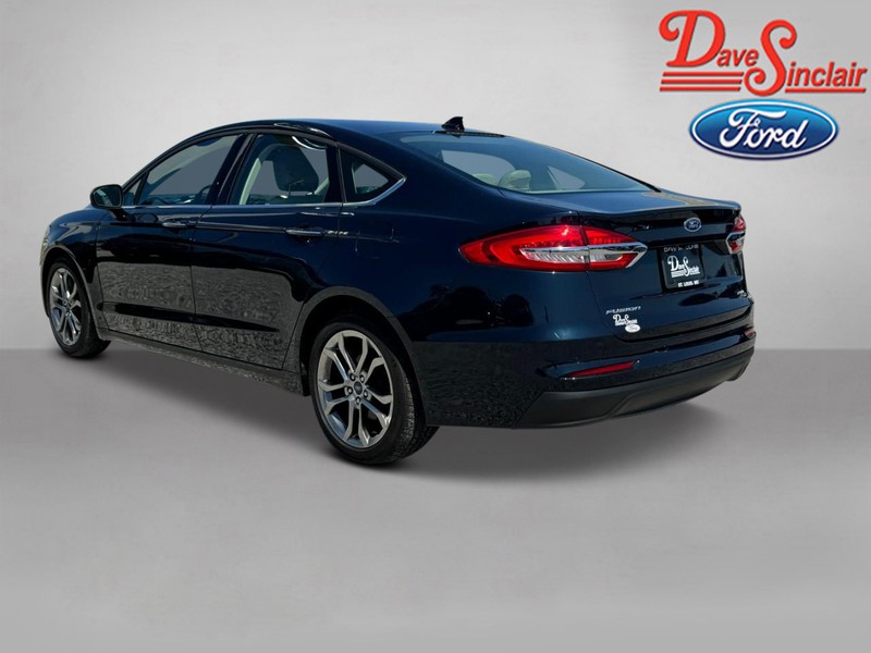 Ford Fusion Vehicle Image 07