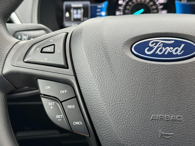 Ford Edge Vehicle Image 20