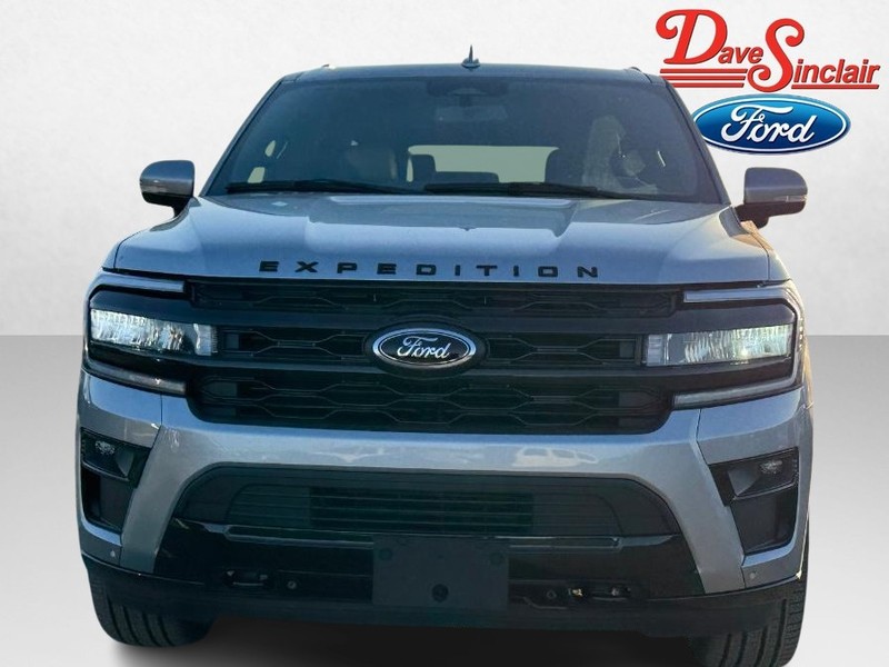 Ford Expedition Max Vehicle Image 02