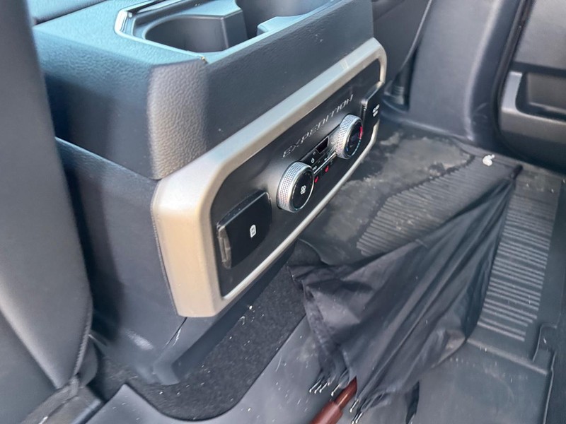 Ford Expedition Max Vehicle Image 13