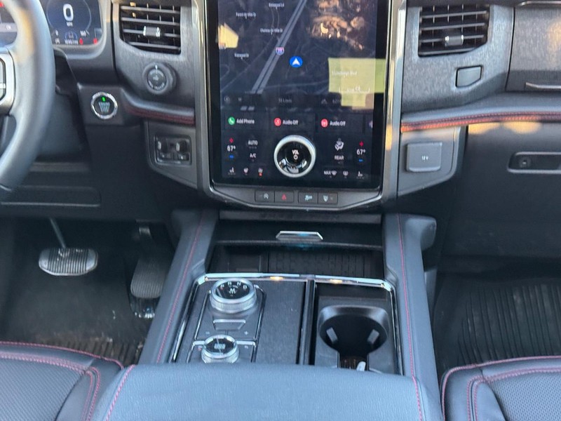 Ford Expedition Max Vehicle Image 21