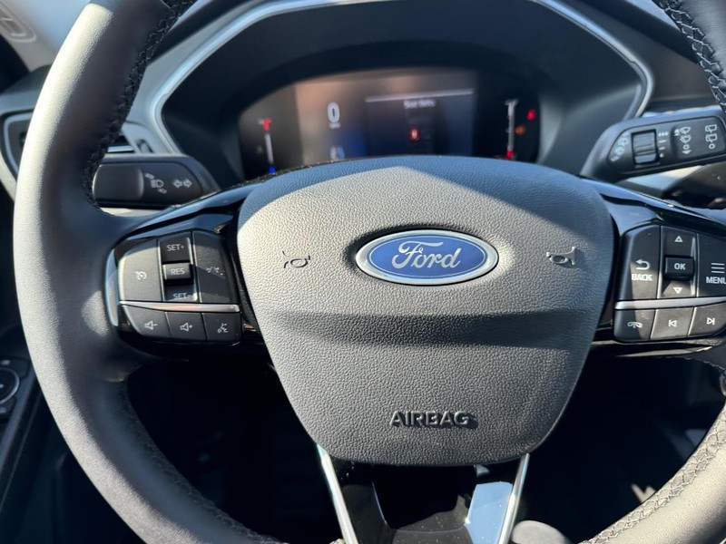 Ford Escape Vehicle Image 20