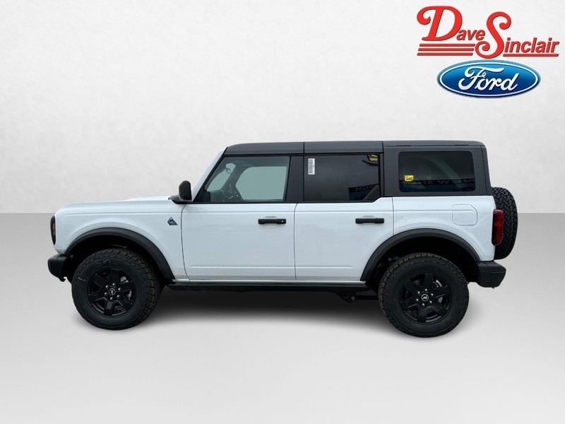 Ford Bronco Vehicle Image 10