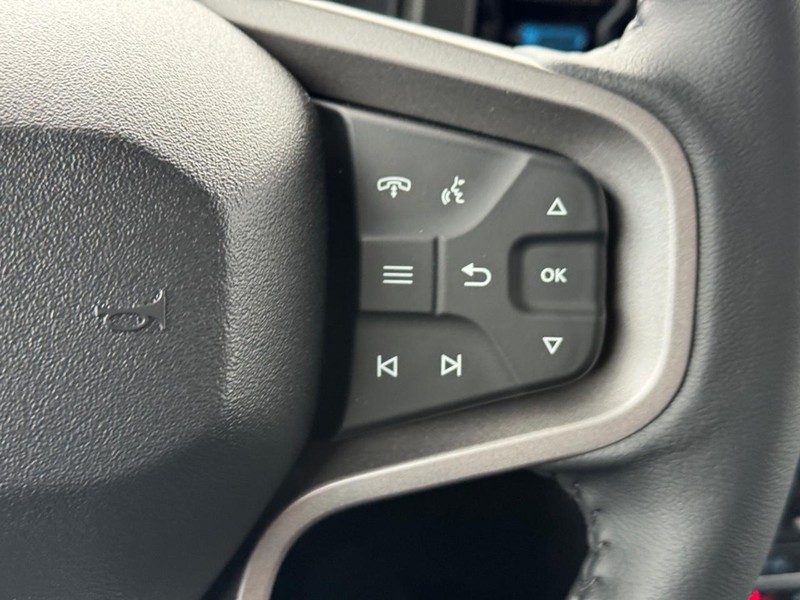 Ford Bronco Vehicle Image 21