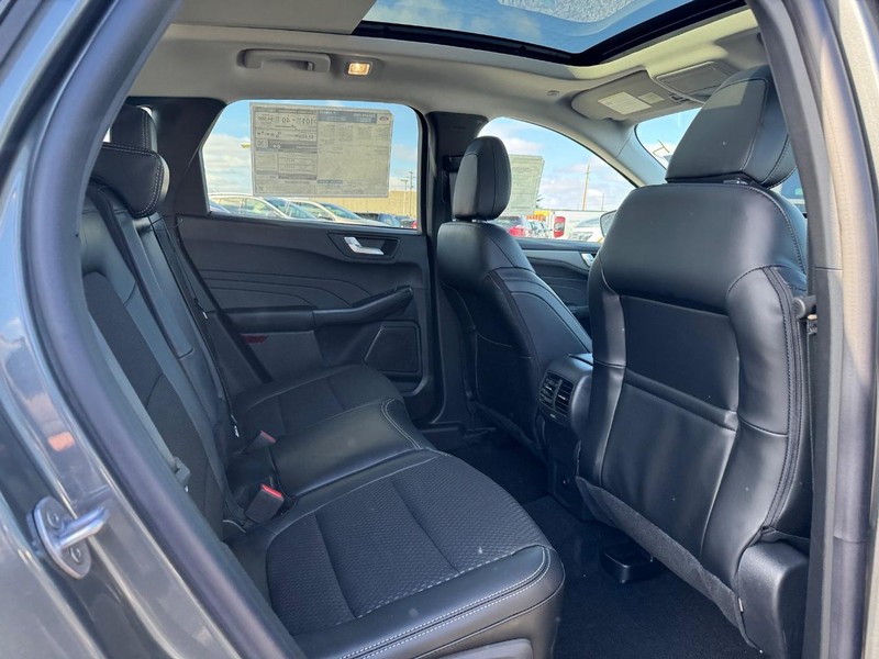 Ford Escape Vehicle Image 13