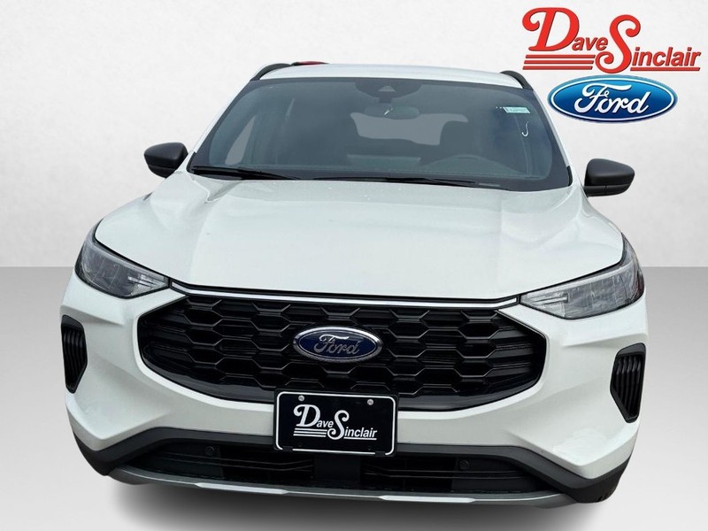 Ford Escape Vehicle Image 02