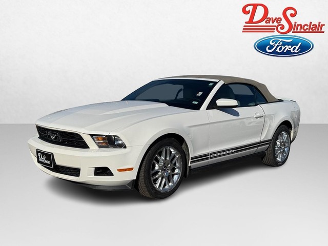 more details - ford mustang