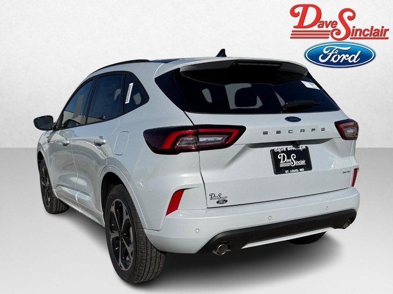 Ford Escape Vehicle Image 09