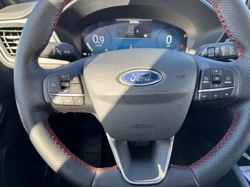 Ford Escape Vehicle Image 22