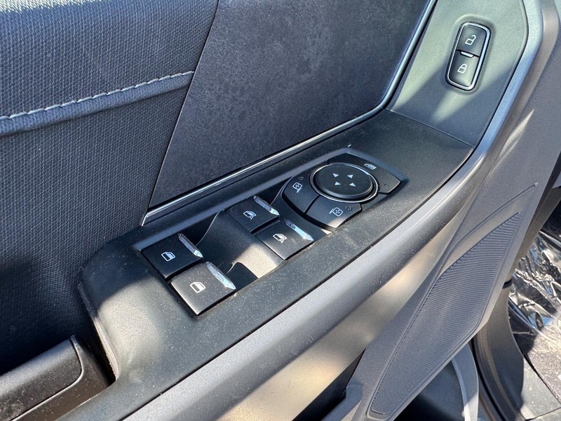 Ford F-150 Vehicle Image 17