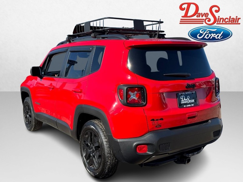 Jeep Renegade Vehicle Image 09