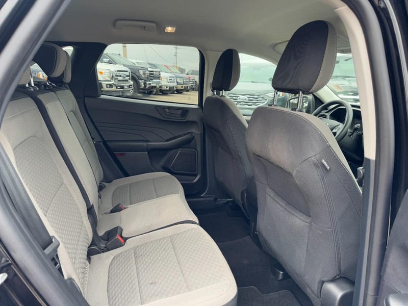 Ford Escape Vehicle Image 13