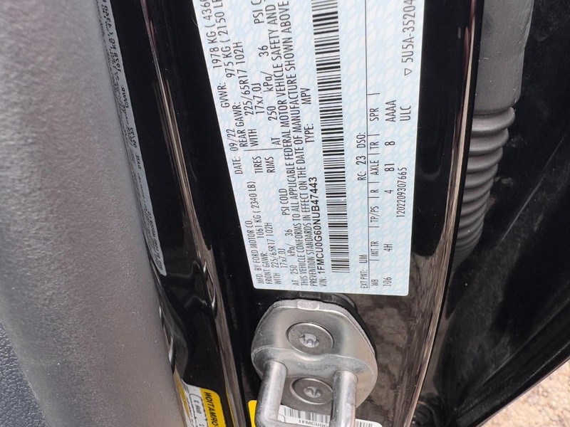 Ford Escape Vehicle Image 25