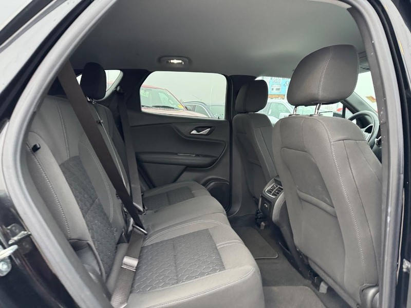 Chevrolet Blazer Vehicle Image 13