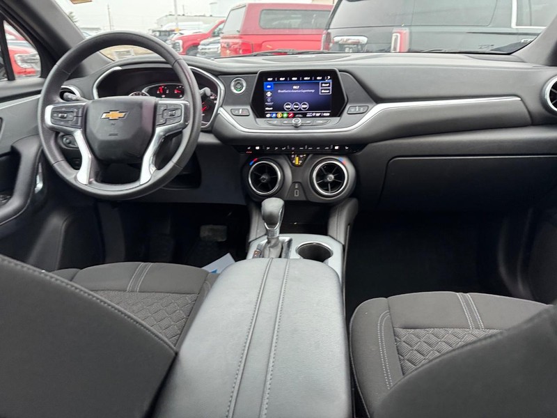 Chevrolet Blazer Vehicle Image 15