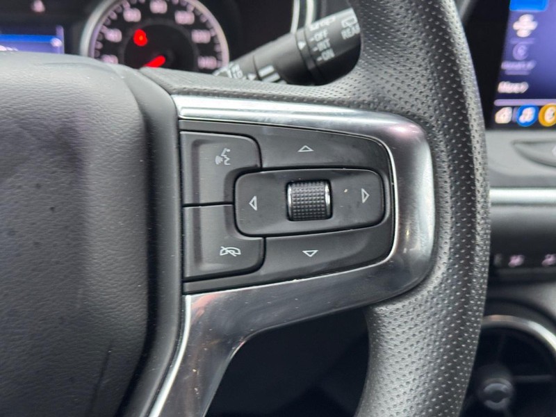 Chevrolet Blazer Vehicle Image 21