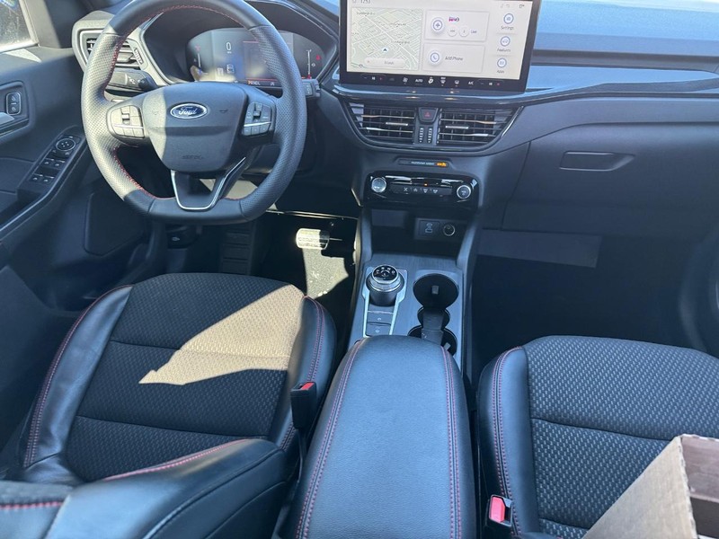 Ford Escape Vehicle Image 15