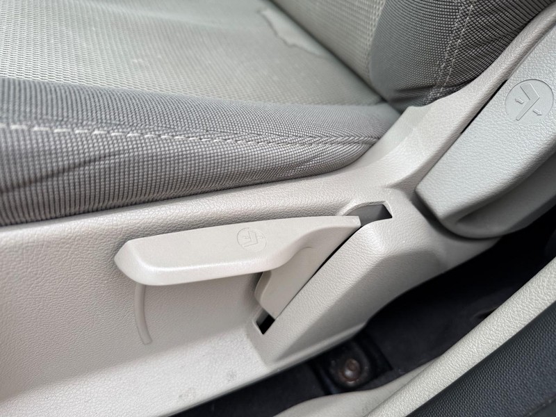 Ford Focus Vehicle Image 17