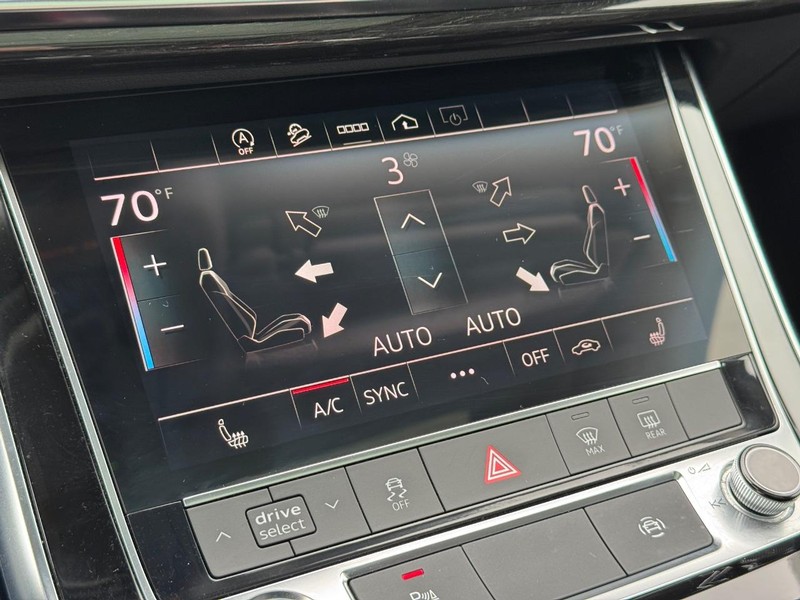 Audi Q7 Vehicle Image 23