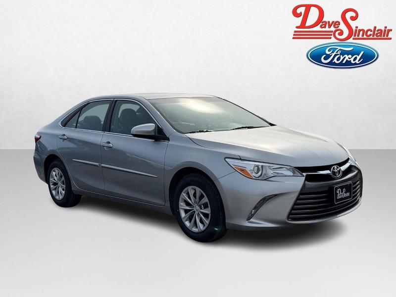 Toyota Camry Vehicle Image 04