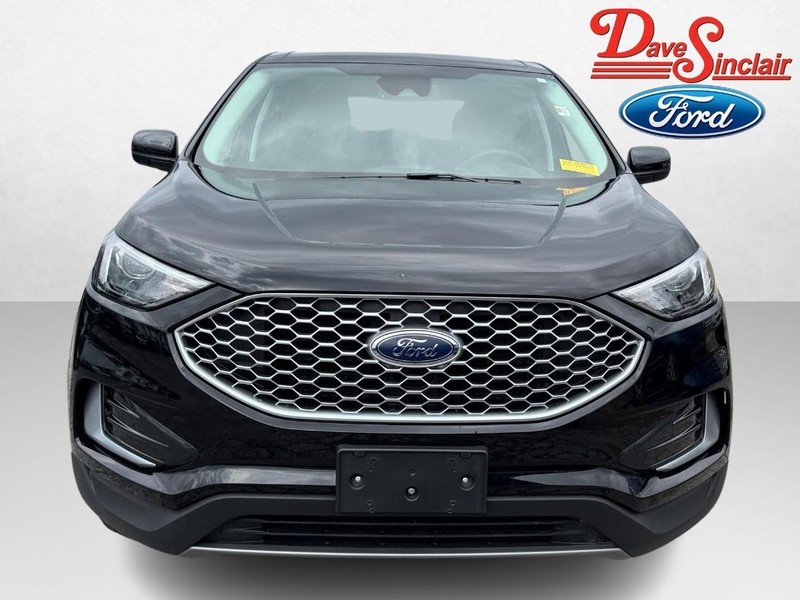 Ford Edge Vehicle Image 02
