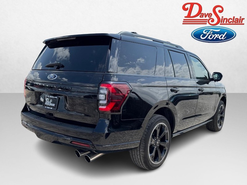 Ford Expedition Vehicle Image 07