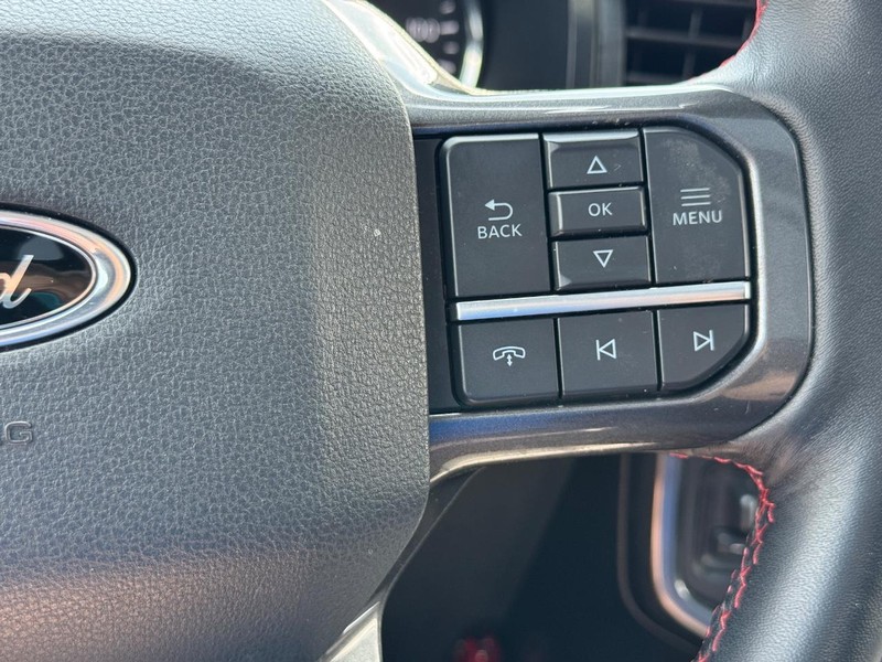 Ford Expedition Vehicle Image 24