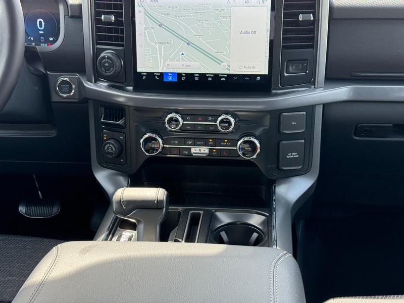 Ford F-150 Vehicle Image 17