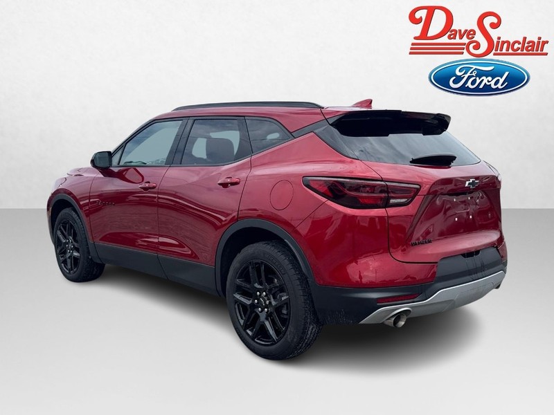 Chevrolet Blazer Vehicle Image 09