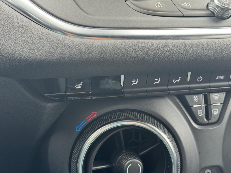 Chevrolet Blazer Vehicle Image 22