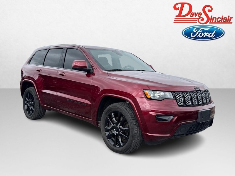 Jeep Grand Cherokee Vehicle Image 04