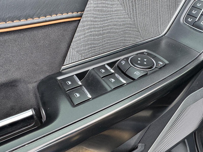 Ford F-150 Vehicle Image 19