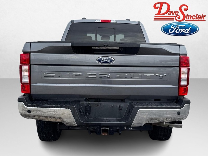 Ford Super Duty F-250 SRW Vehicle Image 08