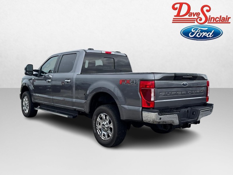 Ford Super Duty F-250 SRW Vehicle Image 09