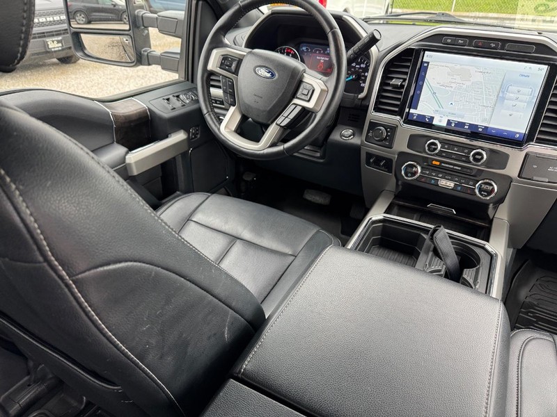 Ford Super Duty F-250 SRW Vehicle Image 14