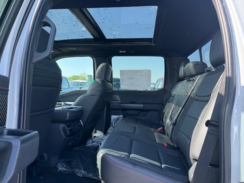 Ford F-150 Vehicle Image 12
