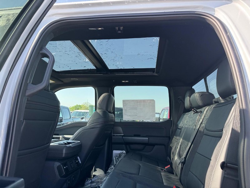 Ford F-150 Vehicle Image 13