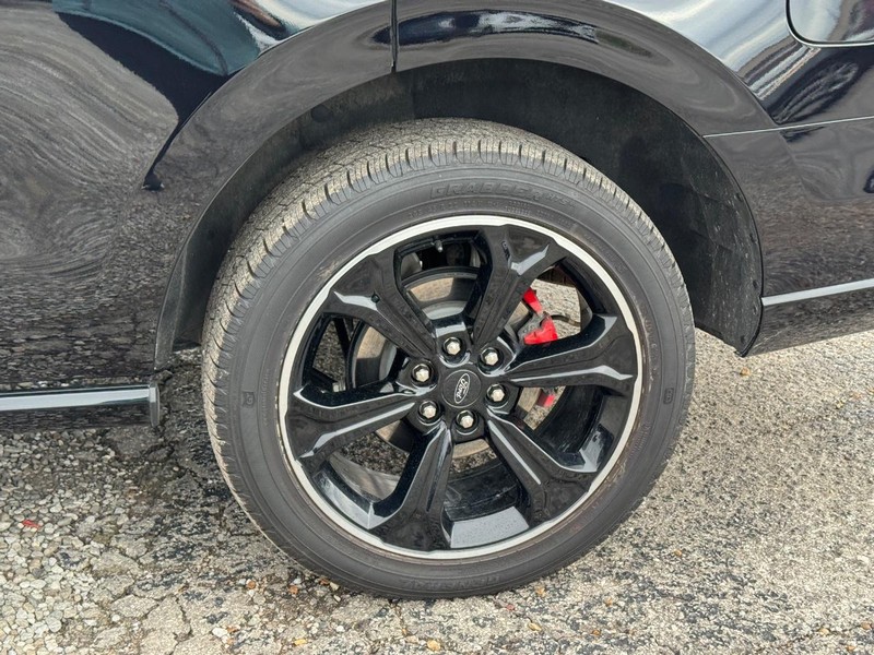 Ford Expedition Vehicle Image 11