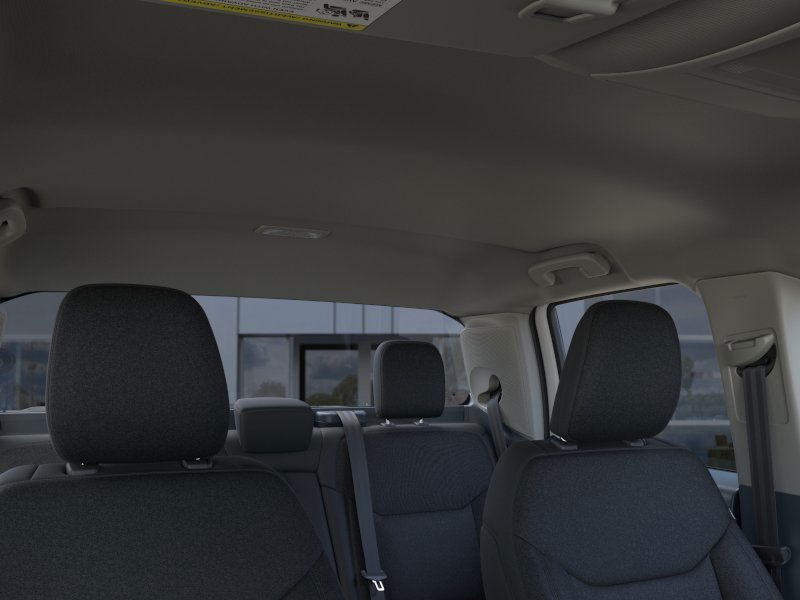 Ford Maverick Vehicle Image 14