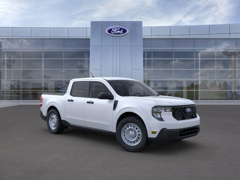Ford Maverick Vehicle Image 09