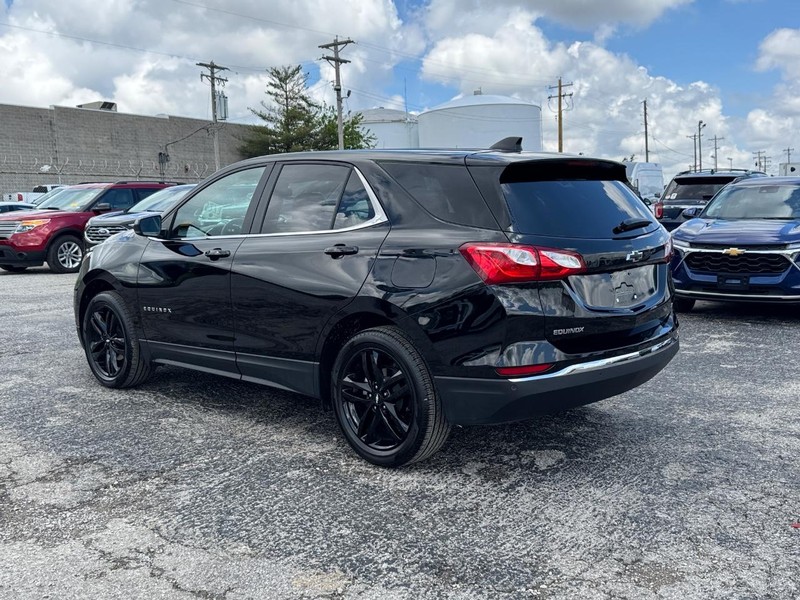 Chevrolet Equinox Vehicle Image 09