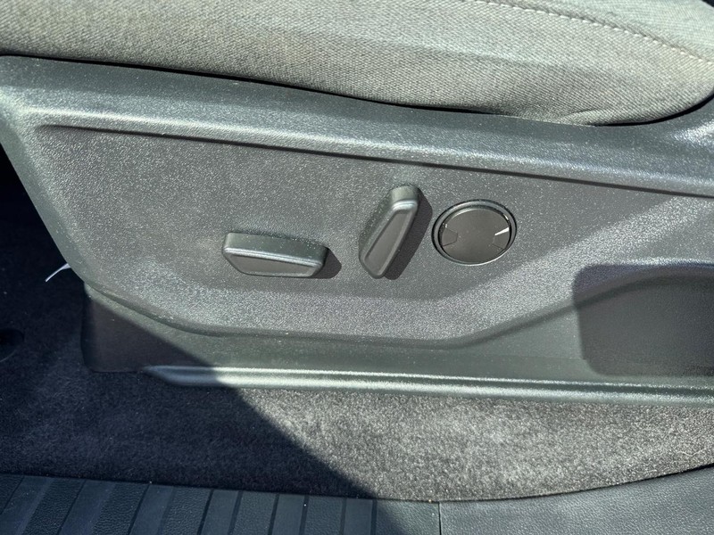 Ford F-150 Vehicle Image 17