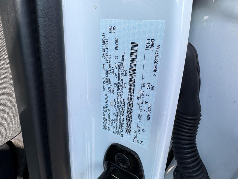 Ford F-150 Vehicle Image 26