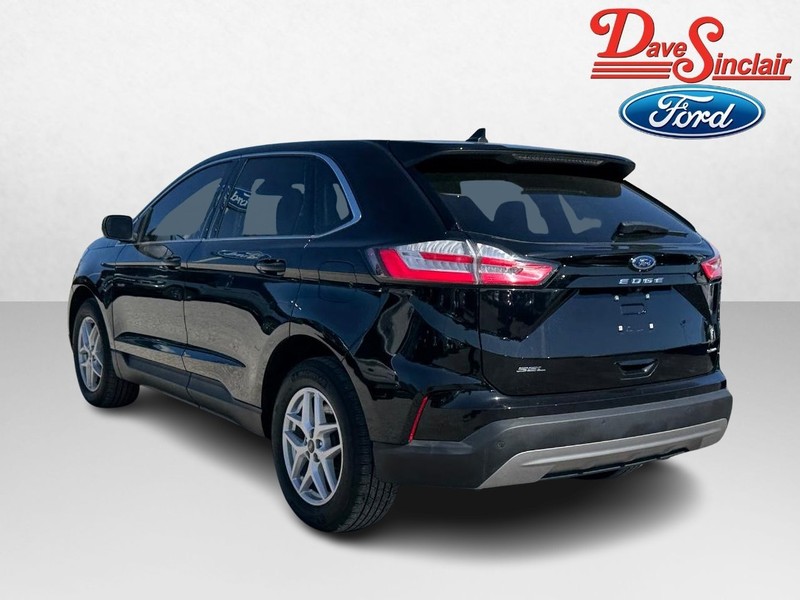 Ford Edge Vehicle Image 09
