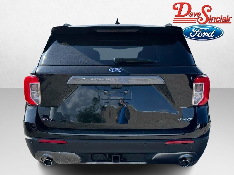 Ford Explorer Vehicle Image 08