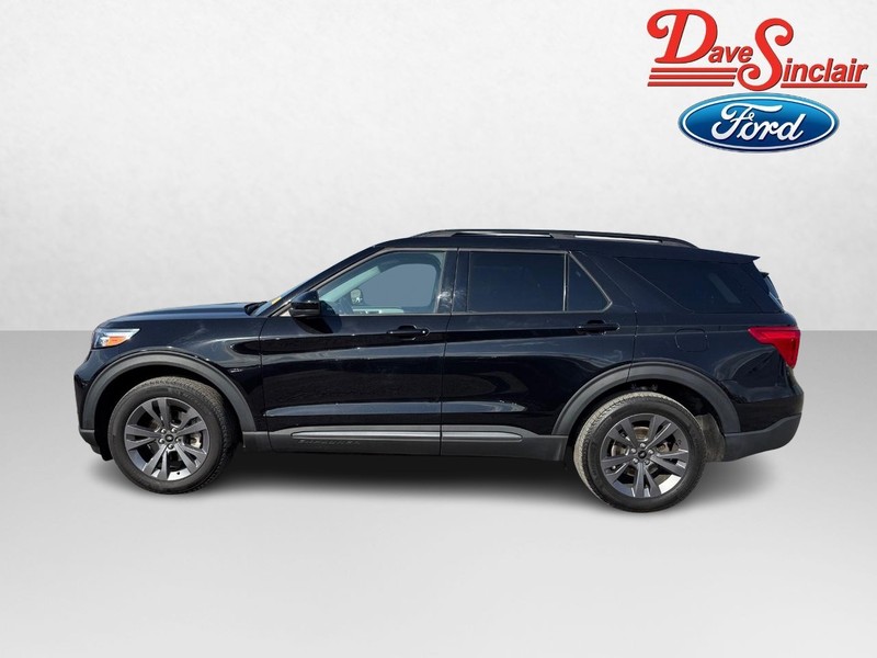 Ford Explorer Vehicle Image 10