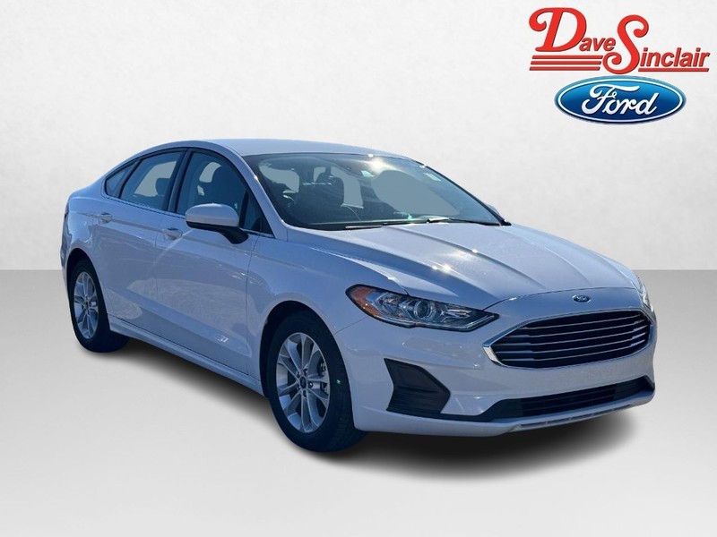 Ford Fusion Vehicle Image 04